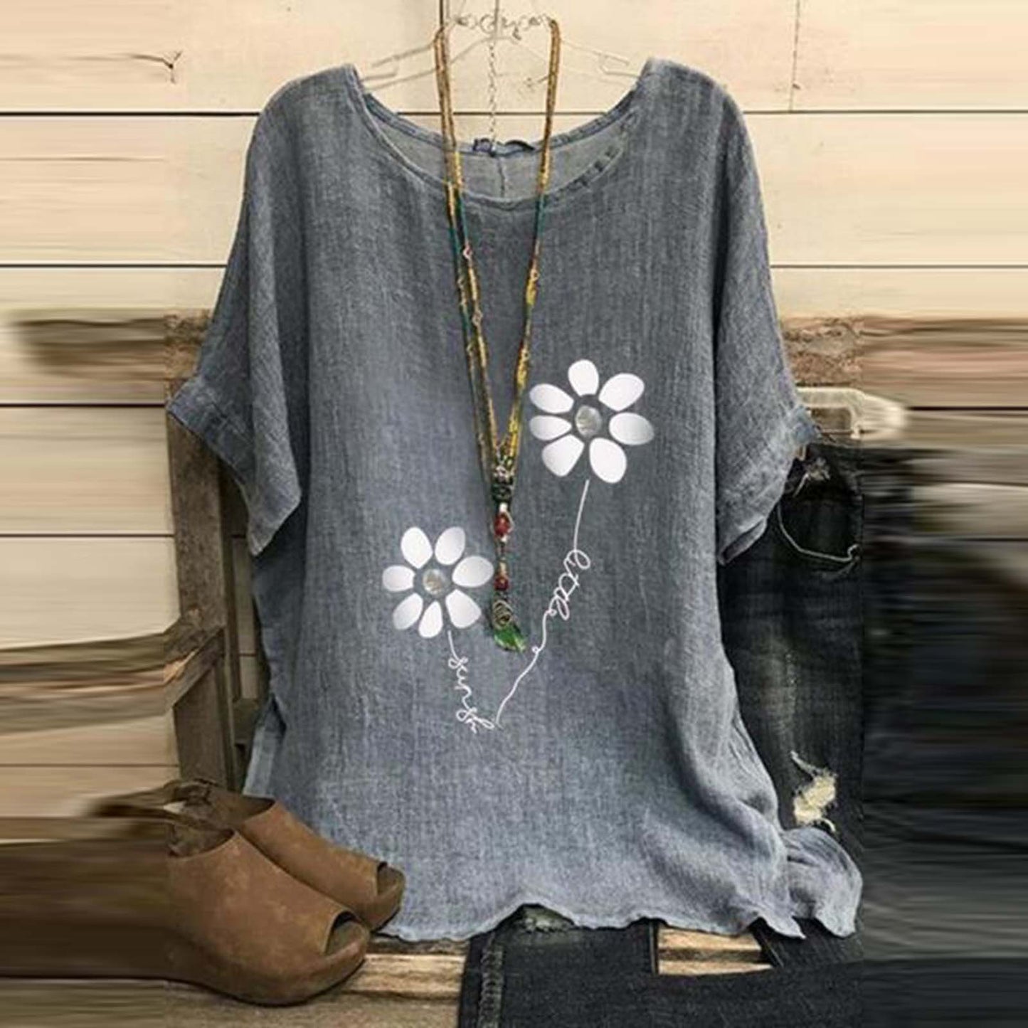 Summer Women's New Cotton And Linen Printing Pattern Five-Point Sleeve Temperament T-Shirt