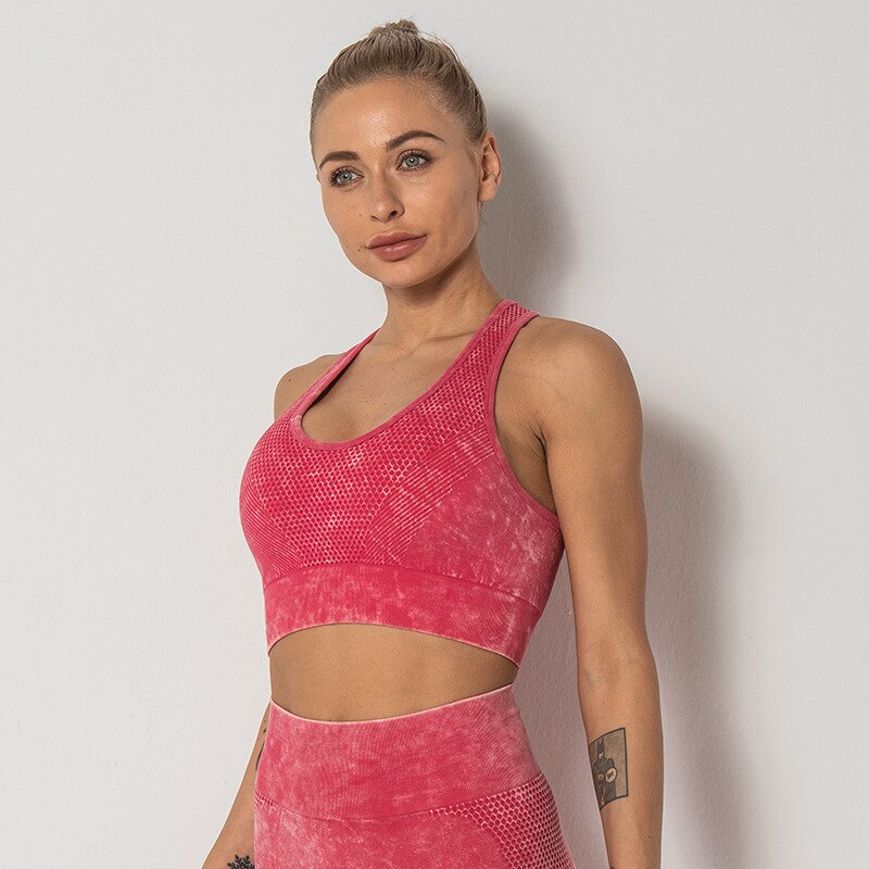Women's Honeycomb Mesh Seamless Sports Bra — Breathable Racerback Gym & Yoga Crop Top