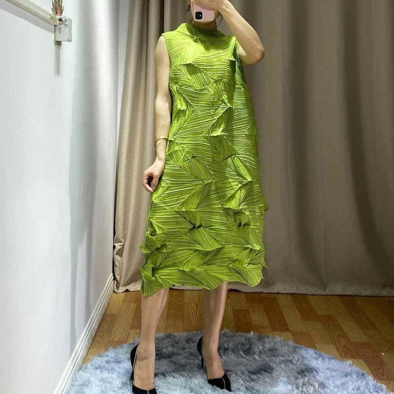 Summer New Women Sleeveless Dress Miyak Pleated Fashion Design Solid Loose Stand Collar Female Dresses